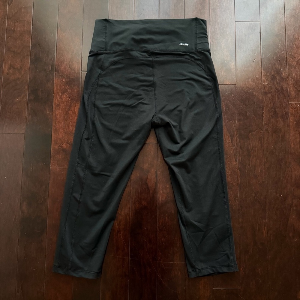Adidas Climalite High-rise Women’s Capri Leggings Size Medium Black Gym Workout - Picture 5 of 8